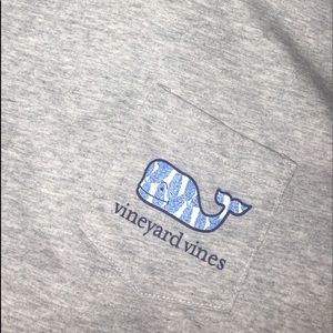 women’s vineyard vines tee shirt